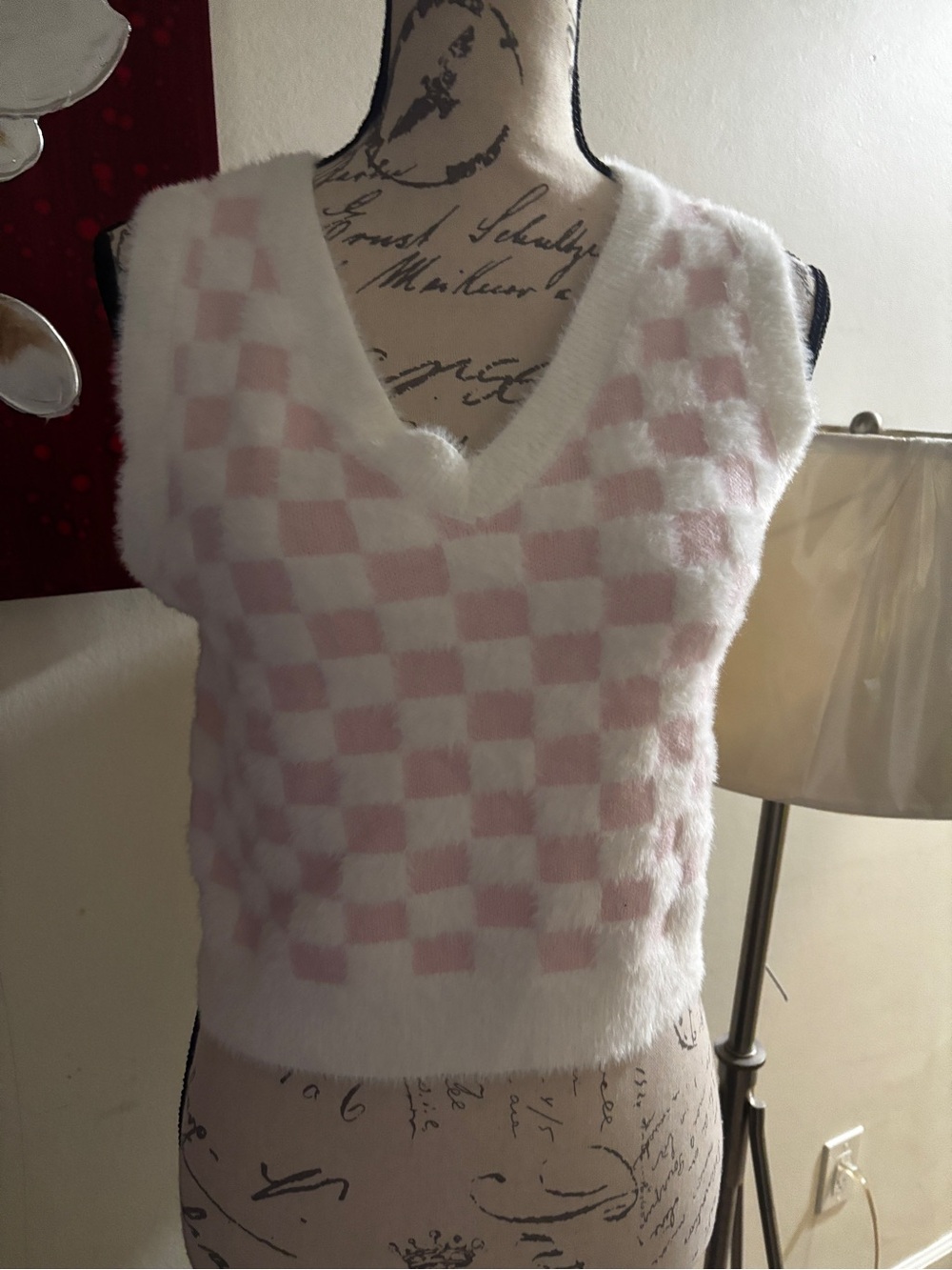 Timing Cream Fuzzy Sweater